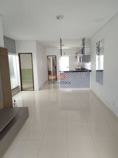 Casa Reformada à Venda no Bairro Jabotiana Com 3 Dormitórios Sendo 1 Suíte.