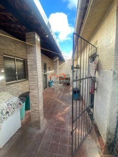Casa à Venda Com 3/4 Sendo 1 Suite no Bairro José Conrado de Araujo