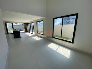 Casa à venda no Alphaville Sergipe, na Barra dos Coqueiros