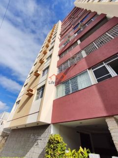 Apartamento à venda no Edifício Casa Grande, no Centro