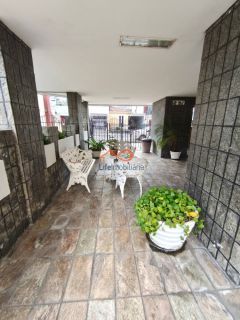 Apartamento à venda no Edifício Casa Grande, no Centro