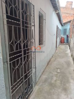 3 casas à venda no mesmo terreno no Jardim Centenário