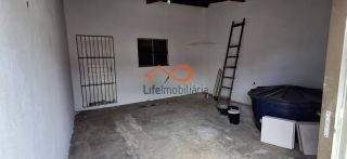 Casa à Venda Próximo ao Final de Linha da Piabeta em Socorro com 2/4, 125m²
