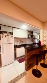 Apartamento à Venda no Condomínio Solarium Residence com 3 Dormitorios Sendo 1 Suíte, 2 Vagas de Garagem na Farolândia.
