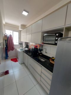 Apartamento à Venda no Condomínio Horto São Bráz Com 02 Dormitórios e Área de Lazer Completa.