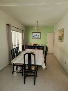 Casa à Venda na Av. Francisco Porto Com 5 Dormitórios Sendo 2 Suites, Grageru