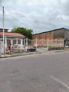 Casa à venda no Pereira Lobo