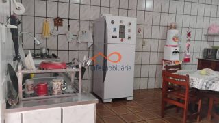 Casa à venda no Bairro Ponto Novo