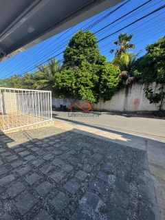 Casa com 5/4 na Farôlandia