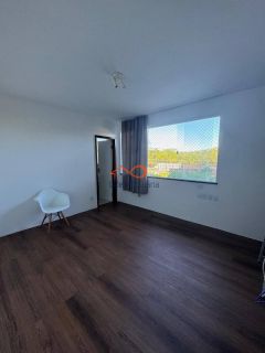 Casa com 5/4 na Farôlandia