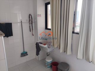 Apartamento à venda no Residencial Gran Farol, na Coroa do Meio