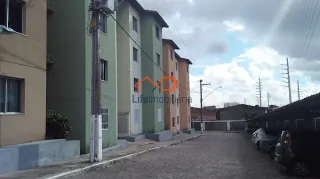Apartamento à Venda no Condomínio Riviera Club no Bairro Olaria