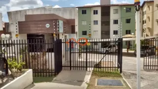 Apartamento à Venda no Condomínio Riviera Club no Bairro Olaria