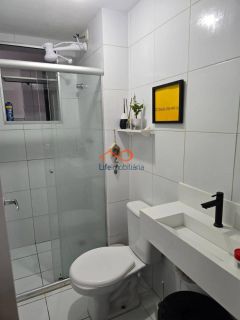Apartamento à Venda no Condomínio Mar de Aruana I - Com 3 Dormitórios Sendo 1 Suíte