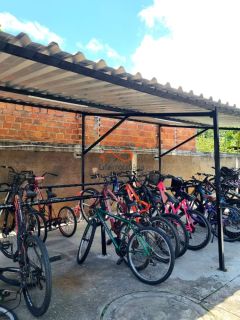 Apartamento à venda, no Condomínio Solar da Barra