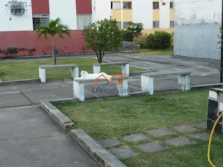 Apartamento à venda no Condomínio Vale do Cotinguiba