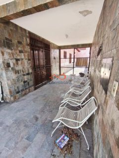 Casa à venda no Bairro Grageru