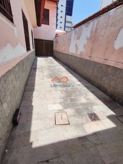 Casa à venda no Bairro Grageru