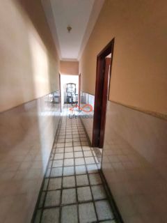 Casa à venda no Bairro Grageru