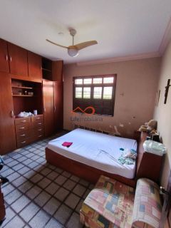 Casa à venda no Bairro Grageru