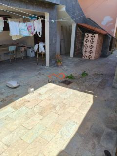 Casa à venda no Bairro Grageru