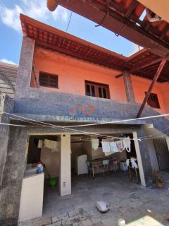 Casa à venda no Bairro Grageru