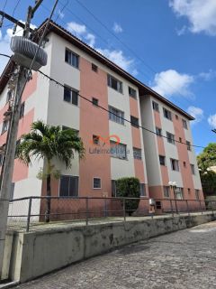 Apartamento à Venda no Condomínio Recanto das Flores com 2 Dormitórios, Andar Térreo no Me. Paulina - São Cristóvão