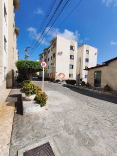 Apartamento - Sombra e ventilado(1ºandar)