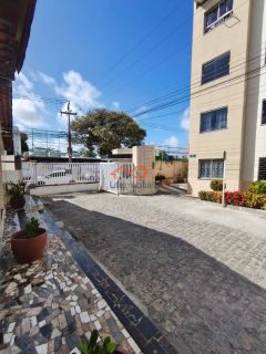 Apartamento - Sombra e ventilado(1ºandar)