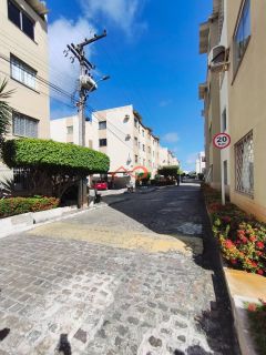 Apartamento - Sombra e ventilado(1ºandar)