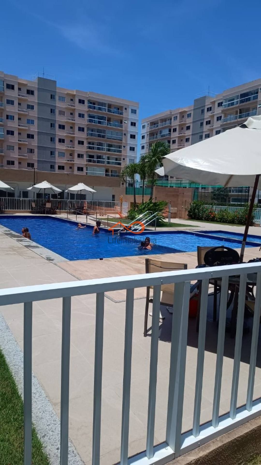 Apartamento à venda no Condomínio Jardim de Aruana no Bairro Aruana