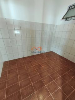 Casa para alugar no Bairro Industrial