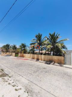 BELA CASA À VENDA NA PRAIA DA CAUEIRA