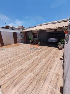 BELA CASA À VENDA NA PRAIA DA CAUEIRA