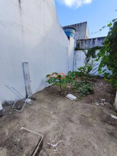 CASA À VENDA NO BAIRRO SIQUEIRA CAMPOS