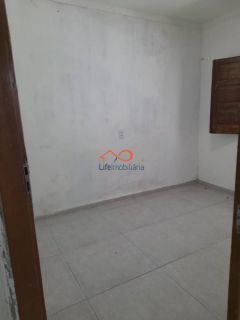 CASA À VENDA COM 3/4 NO BAIRRO GRAGERU