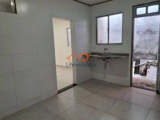 CASA À VENDA COM 3/4 NO BAIRRO GRAGERU