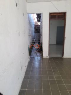 CASA À VENDA COM 3/4 NO BAIRRO GRAGERU