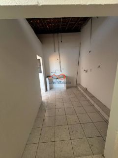 CASA DO PAVIMENTO SUPERIOR À VENDA NO ORLANDO DANTAS