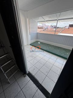 CASA DO PAVIMENTO SUPERIOR À VENDA NO ORLANDO DANTAS