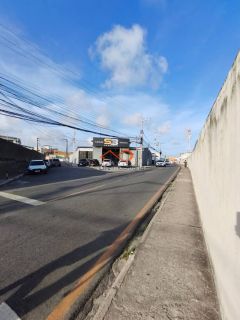 Apartamento à Venda no Condomínio Pinheiros Com 3 Dormitórios - Ponto Novo