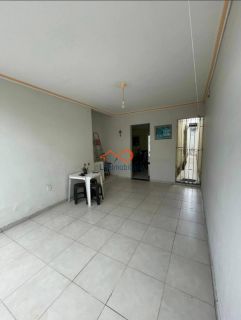 Casa à venda no Conjunto Orlando Dantas no Bairro São Conrado