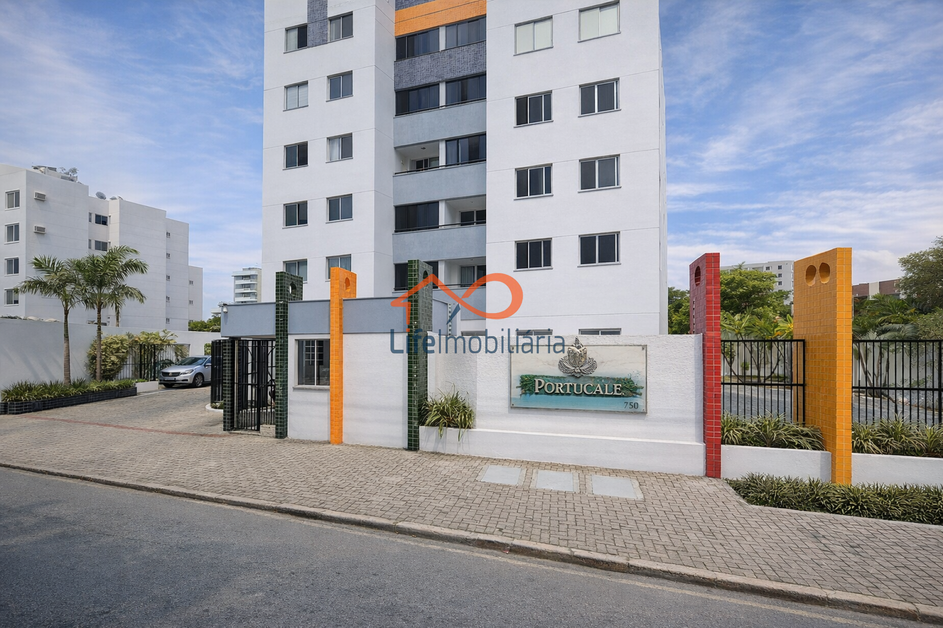 Apartamento para alugar mobiliado no Condomínio Residencial Portucale