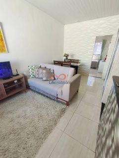 Casa à Venda Com 2 Dormitórios Sendo 1 Suíte, 2 Vagas de Garagem, 160m² no Bairro 17 de Março - Aracaju/SE