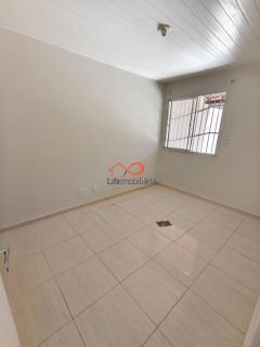 Casa Para Locação No Res. Águas Belas Com 3 Dormitórios, Garagem, 119m² na Aruana - Aracaju/SE