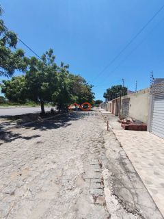 Casa Para Locação No Res. Águas Belas Com 3 Dormitórios, Garagem, 119m² na Aruana - Aracaju/SE