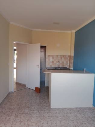 Casa Comercial para alugar na Canal 5 na Farolândia, Aracaju-SE