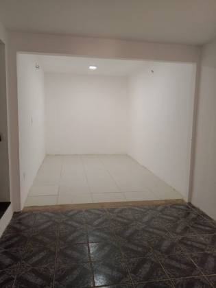 Casa Comercial para alugar na Canal 5 na Farolândia, Aracaju-SE