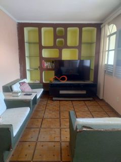 Casa de andar à venda na Farolândia