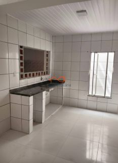 Casa à venda Com 2 Dormitórios Sendo Um Suíte e 135m² no Marcos Freire II em Nossa Senhora do Socorro-SE